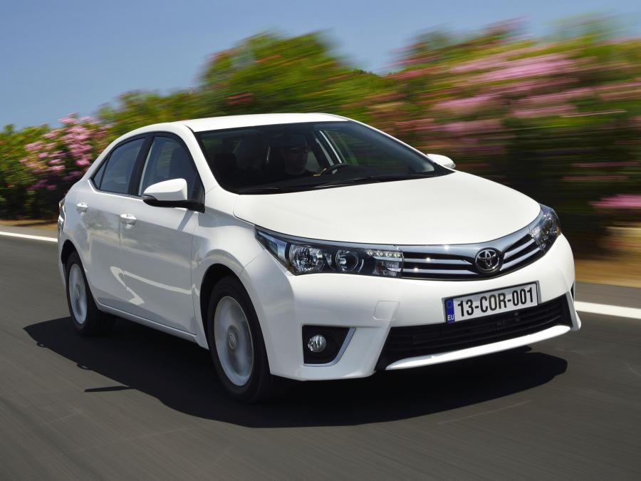  Toyota Corolla 2013 года  (EU) (фото 5 из 43)